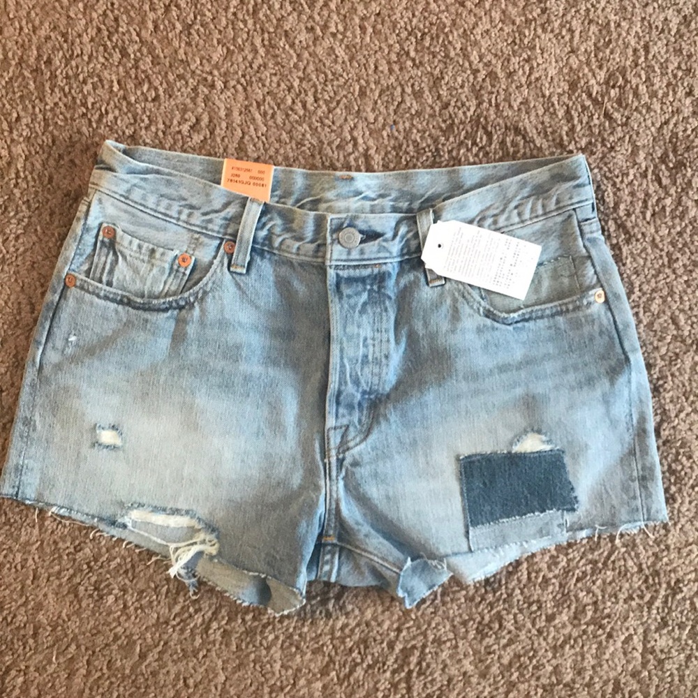 Levi’s 501 denim cutoffs